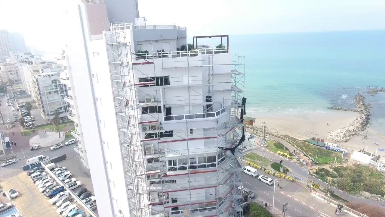 שיקום פסיפס העצמאות 2 בת  ים