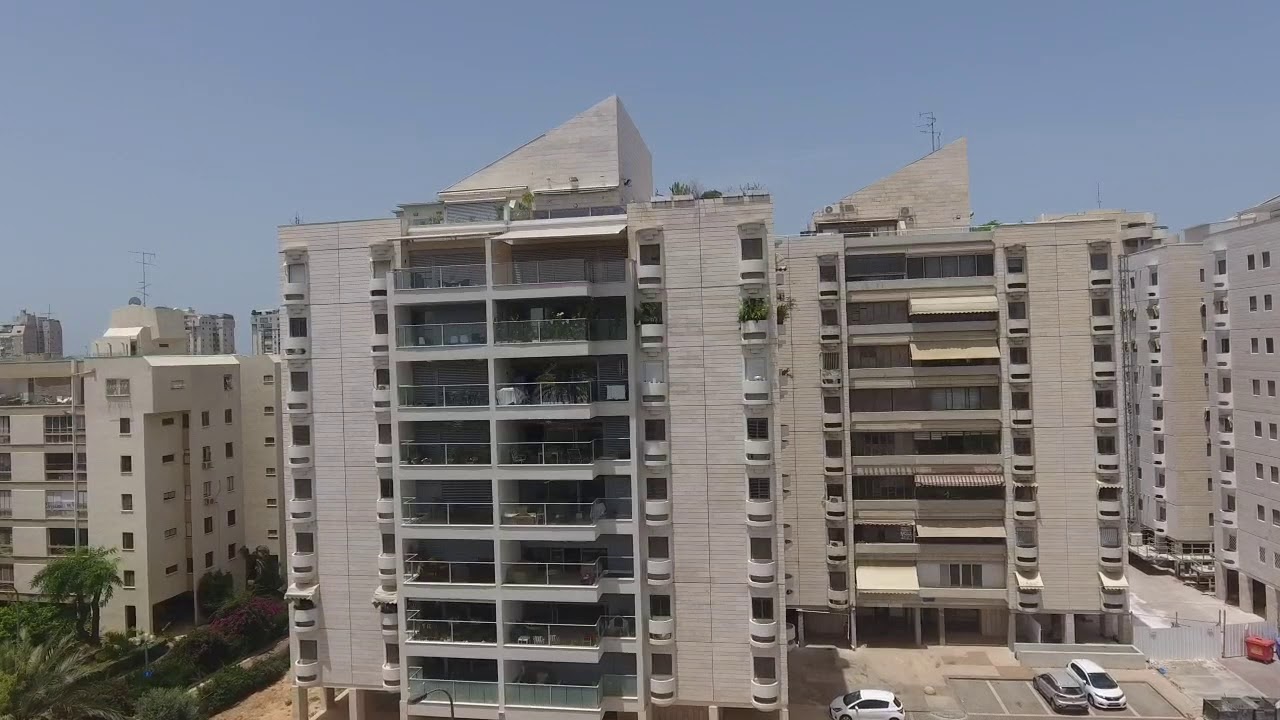 חיזוק שיש והוספת מרפסות שמש בתל אביב